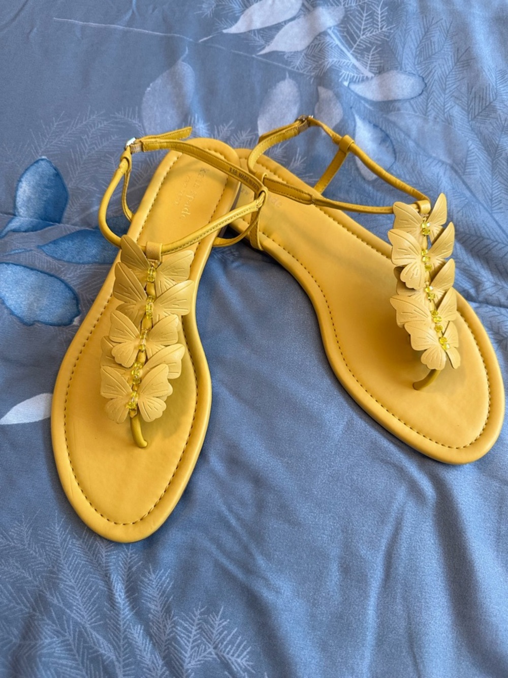 NWOT kate spade the Primrose Yellow Butterfly T-Strap Sandals Sz 9.5 - Picture 4 of 8